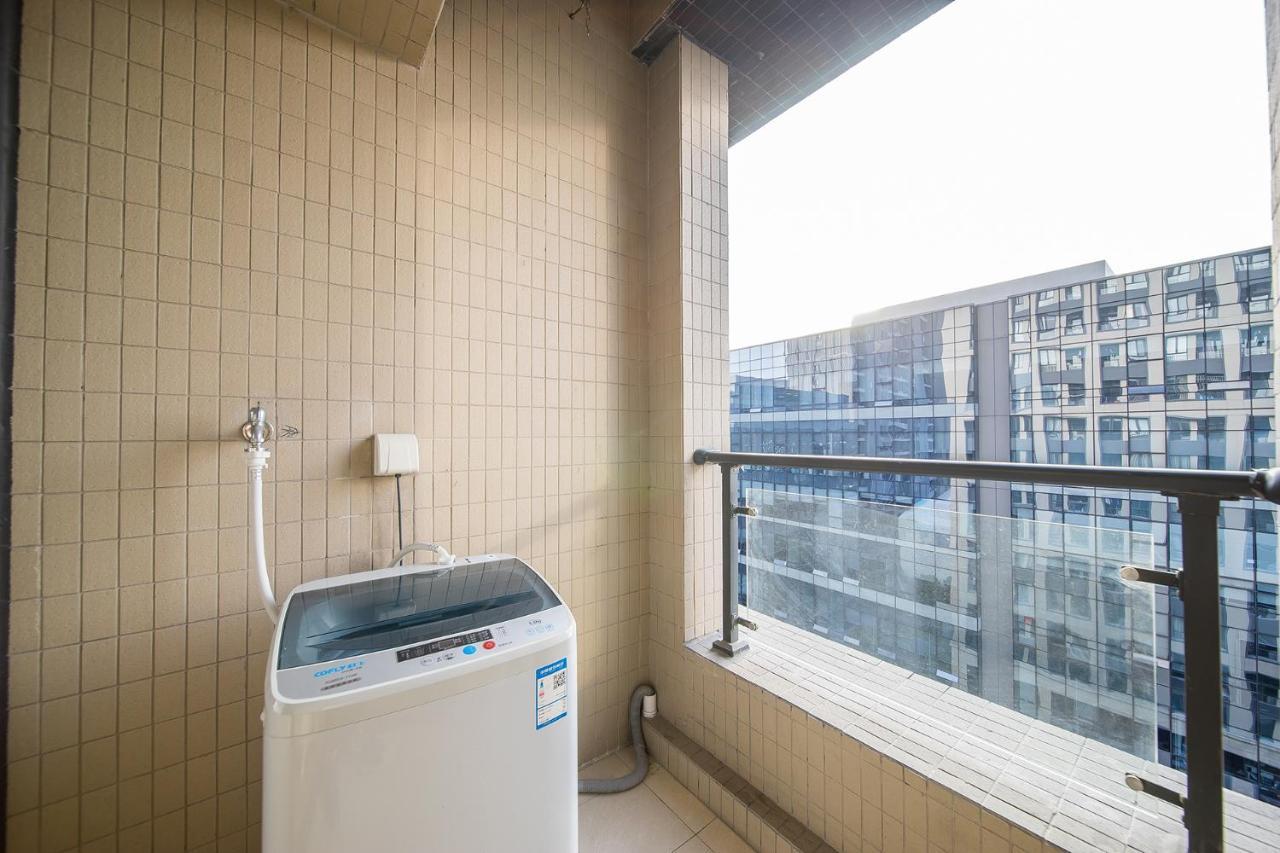 Guangzhou Laiste Aparthotel Science City Greenland Central Plaza Branch - Free Shuttle Bus To Canton Fair Complex During Canton Fair Period מראה חיצוני תמונה